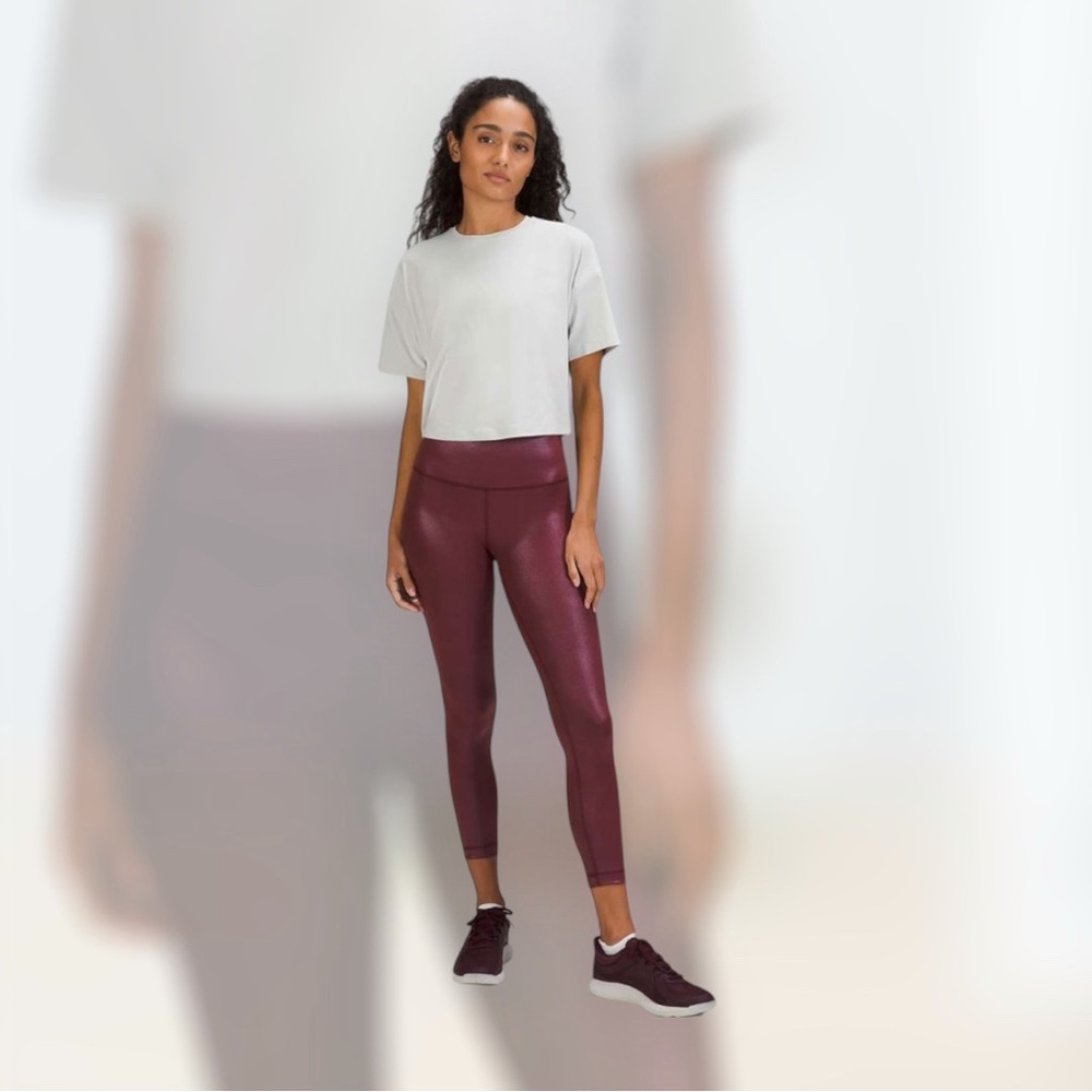 Lululemon Wunder Train High-Rise Tight 25" *Foil
Radiate Foil Print Red Merlot